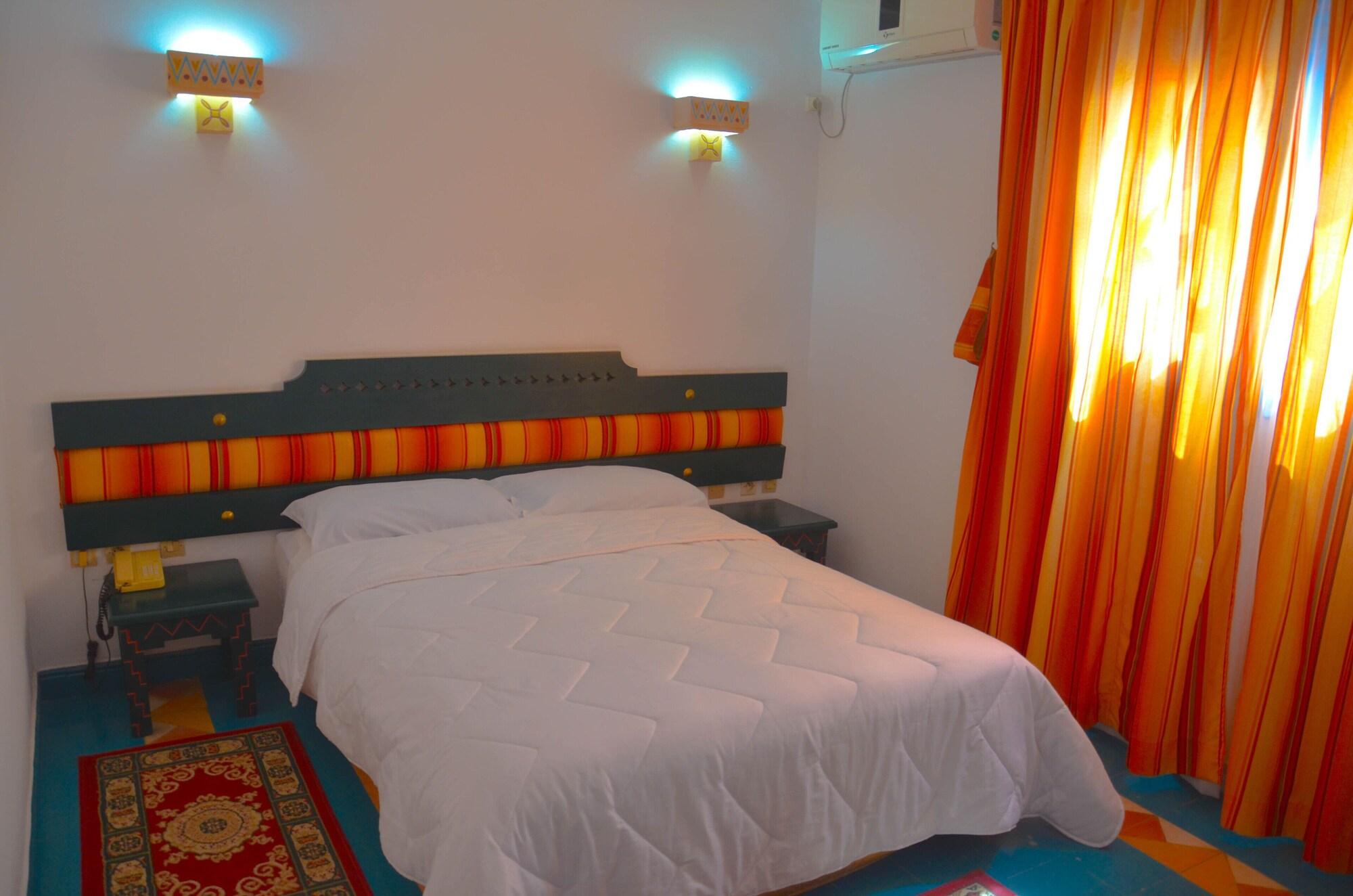 Hôtel Auberge du Littoral Aourir Esterno foto