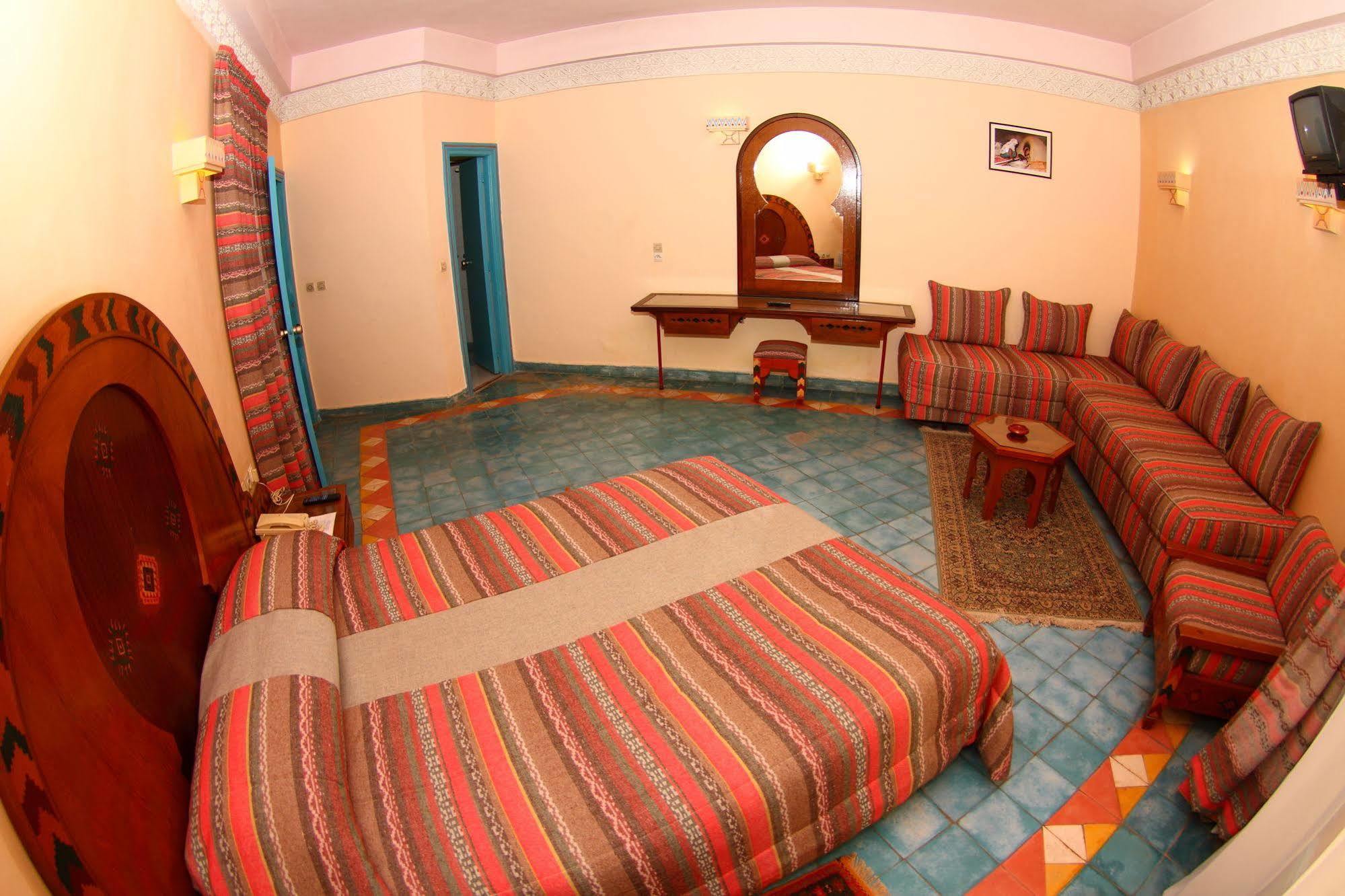 Hôtel Auberge du Littoral Aourir Esterno foto