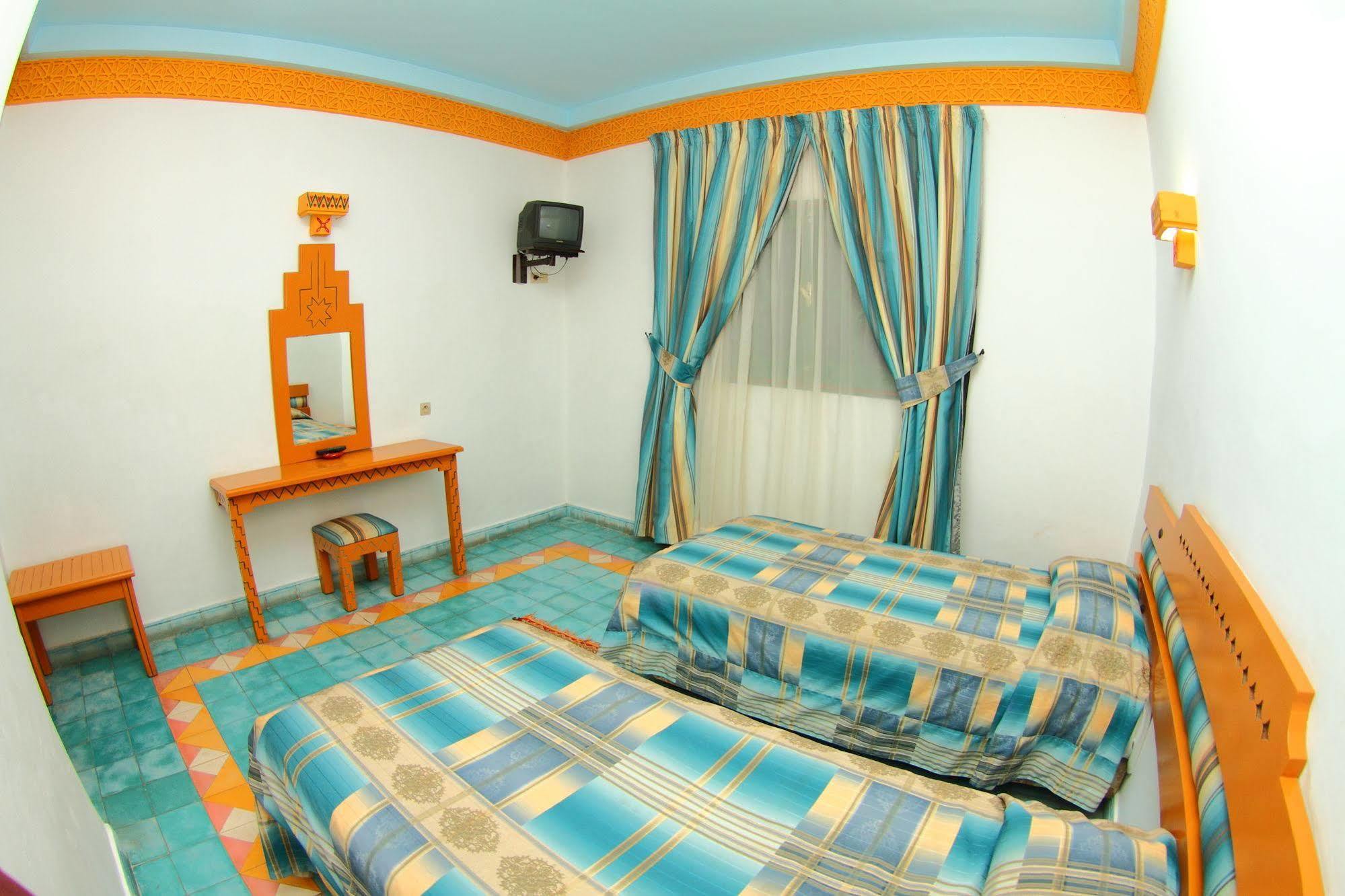Hôtel Auberge du Littoral Aourir Esterno foto